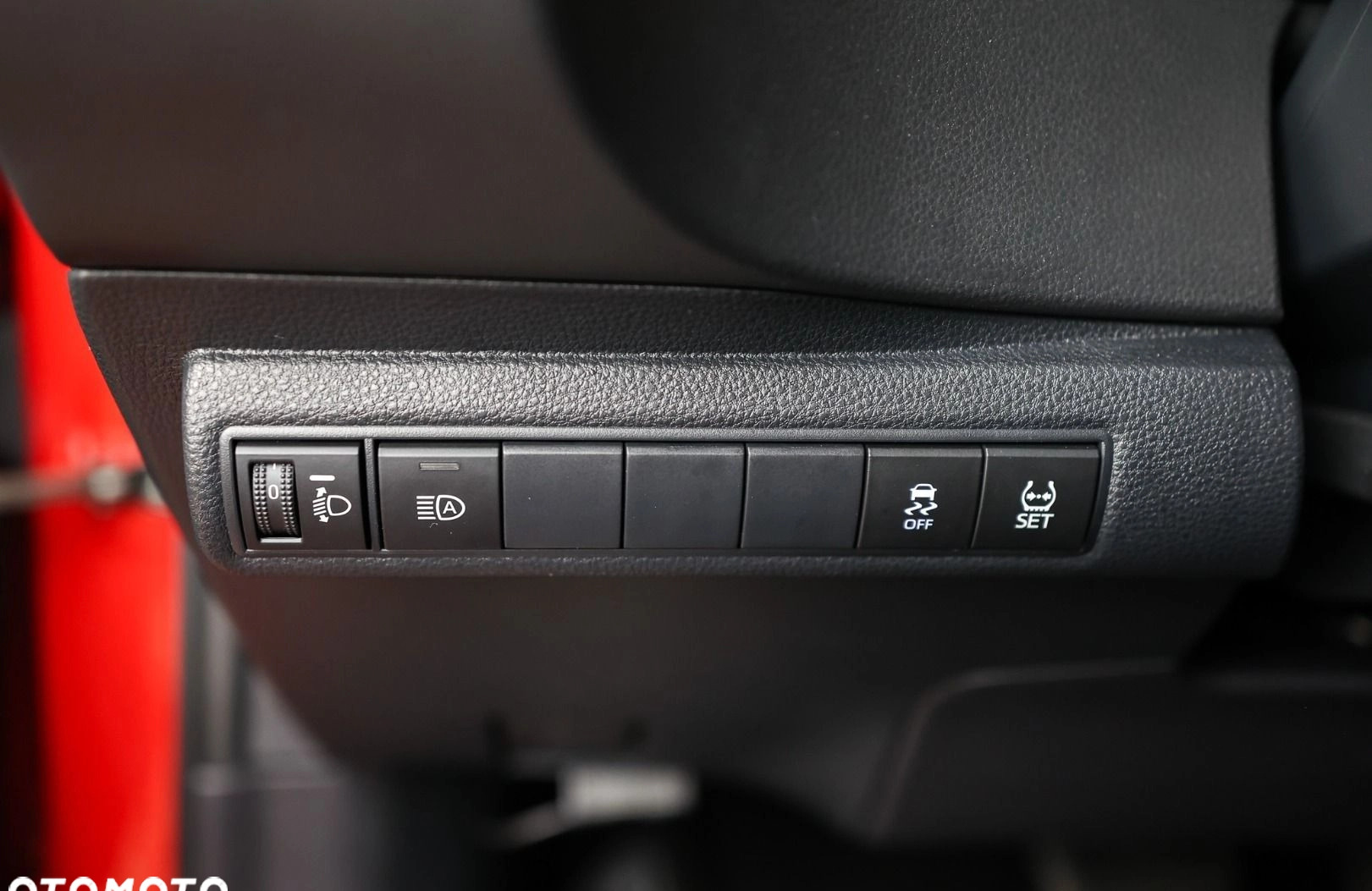 Toyota Corolla cena 84850 przebieg: 62713, rok produkcji 2020 z Ostrowiec Świętokrzyski małe 596